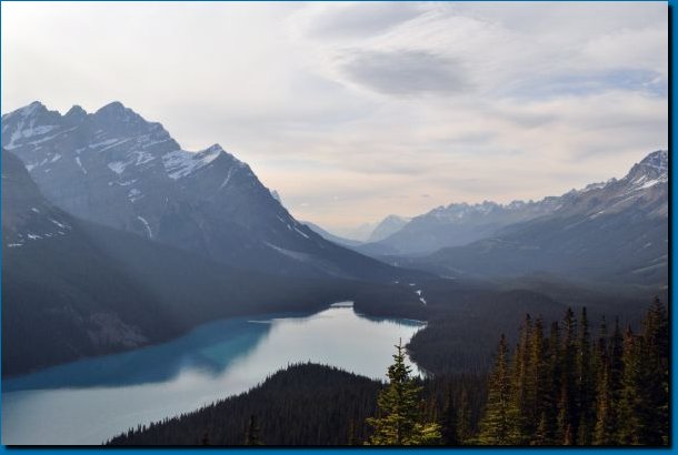 img_mountains.jpg